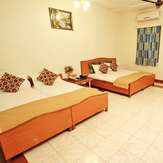 Regal Hotel, Matheran 4